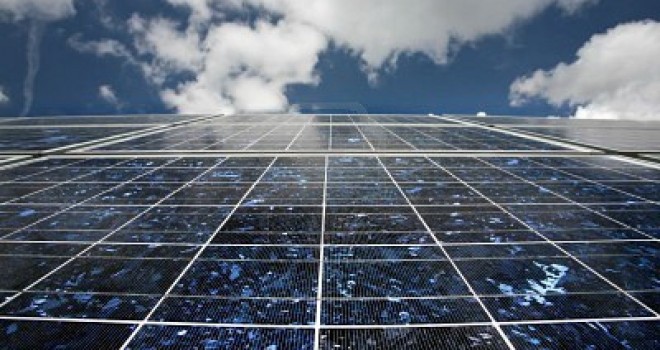 PLANTA SOLAR MÁS GRANDE DEL MUNDO ES INAUGURADA EN INDIA