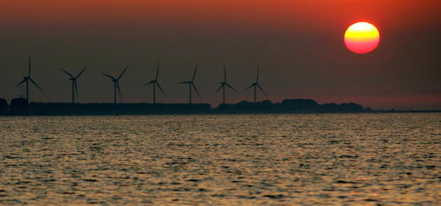 UN CONVENIO PERMITIRÁ MEJORAR LA RED PARA INTEGRAR A LAS ENERGÍAS RENOVABLES