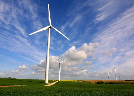 VIENTO, VIENTO EN TODAS PARTES. ¿QUIÉN NECESITA NINGUNA OTRA FUENTE DE ENERGÍA?