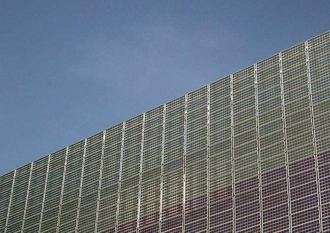 LA MAYORÍA DE LOS PANELES SOLARES INSTALADOS EN EL MUNDO DURANTE 2011 ESTÁ EN EUROPA