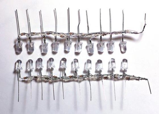 MICRO-LED MULTITAREAS