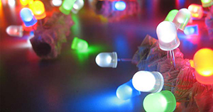 INTERNET A TRAVÉS DE LAS BOMBILLAS LED UTILIZADAS EN ILUMINACIÓN