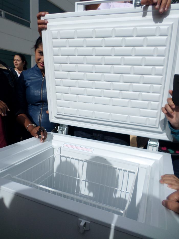 Municipios Bolívar tendrán neveras con panel solar para refrigeración de vacunas