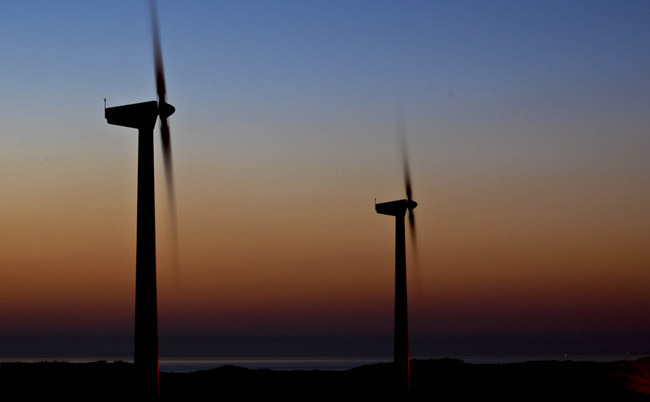 LOS NUEVOS VECINOS DEL CAMPO SON TECNOLÓGICOS Y VIENEN A DARTE ENERGÍA