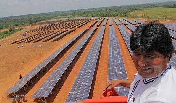 MORALES INAUGURA PRIMERA CENTRAL DE ENERGÍA SOLAR DEL PAÍS