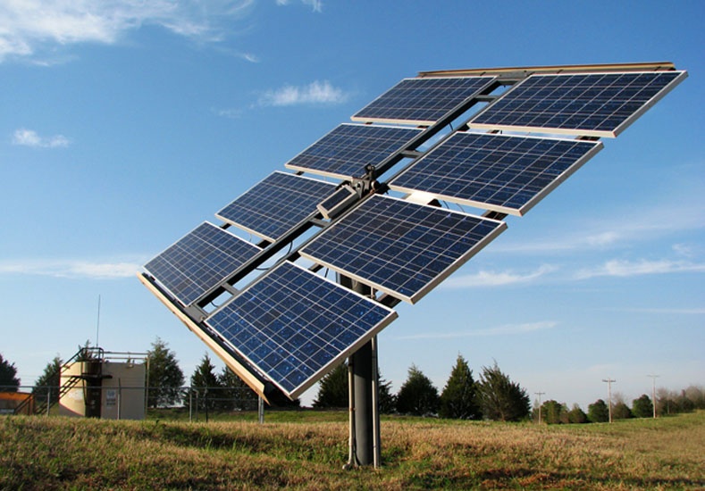 LA ENERGÍA SOLAR DESPIERTA INTERÉS TRAS LOS TARIFAZOS EN LA LUZ Y EL GAS -ARGENTINA-