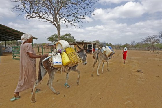 CON ENERGÍA SOLAR PODRÍAN EXTRAER AGUA PARA RANCHERÍA WAYÚU