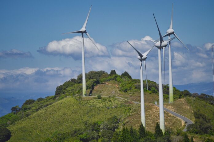 Facturas retroactivas para las energías renovables