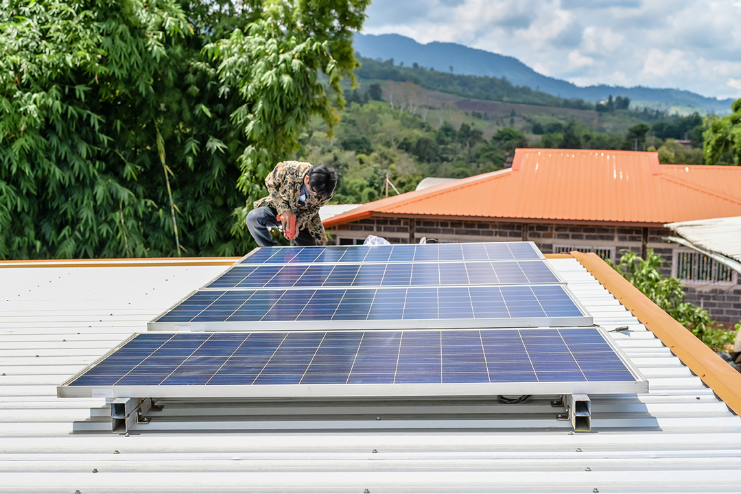 ¿Cómo generar electricidad con la energía solar?