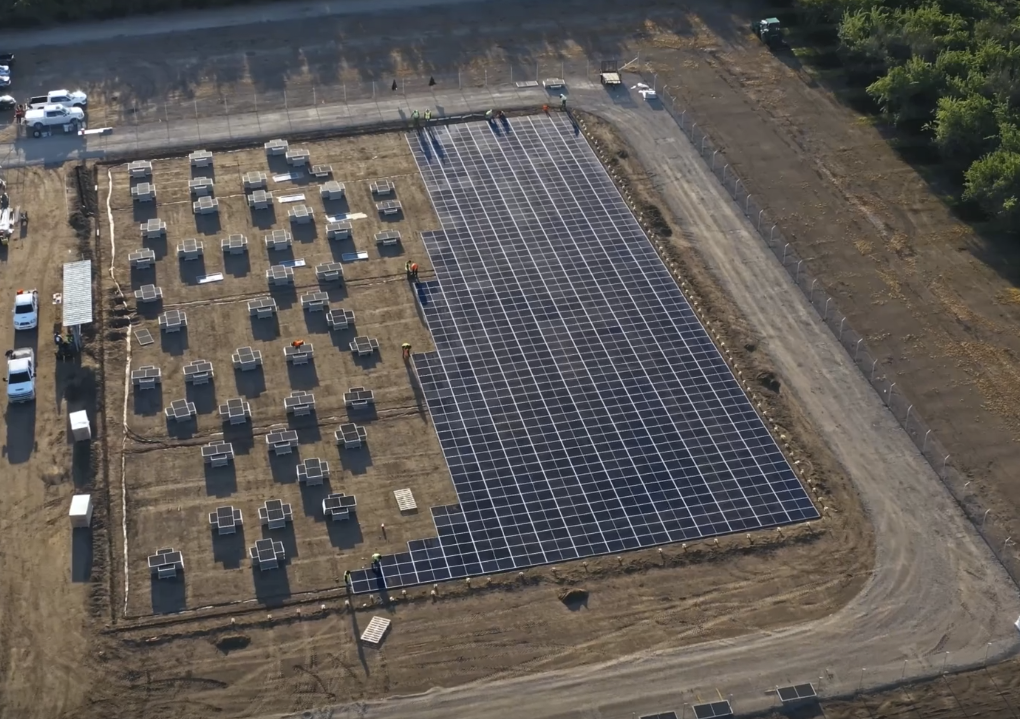 Anuncian un proyecto de más de 100 MW instalados directamente sobre la tierra y sin distancia entre paneles