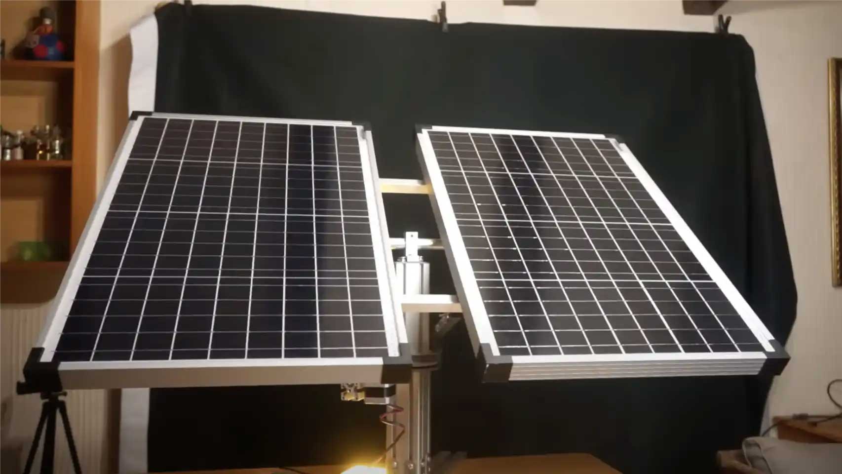 El ingenioso invento español para que las placas solares sigan al sol y generen más energía