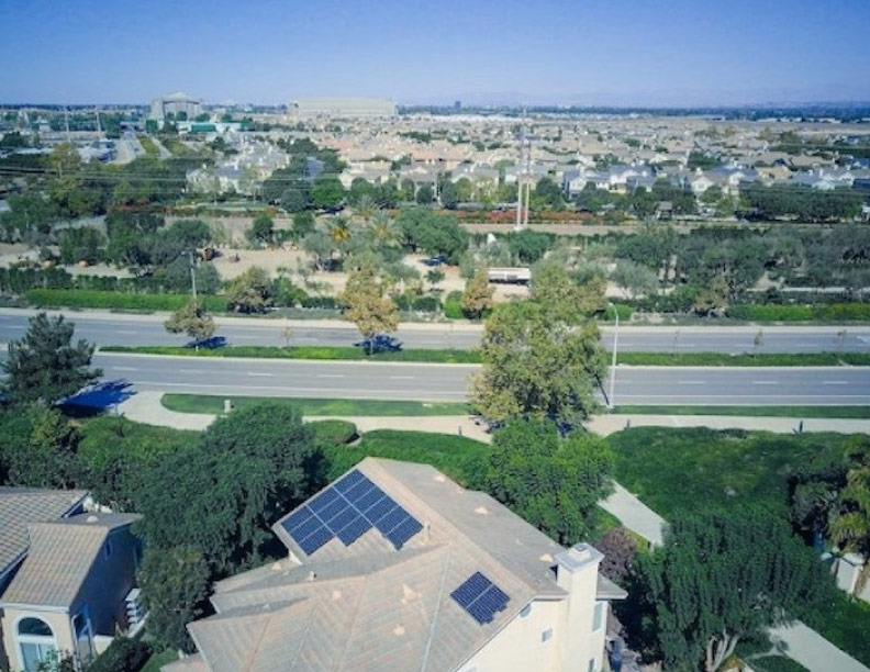 ¿Es realmente rentable poner placas solares?