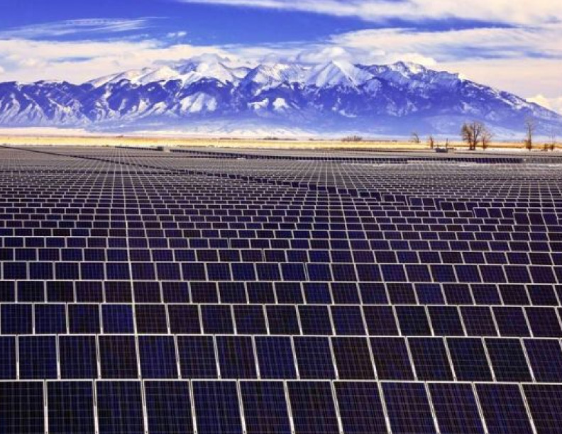 Por primera vez en más de 20 años la generación renovable superó a la térmica en más del 70 por ciento de los días