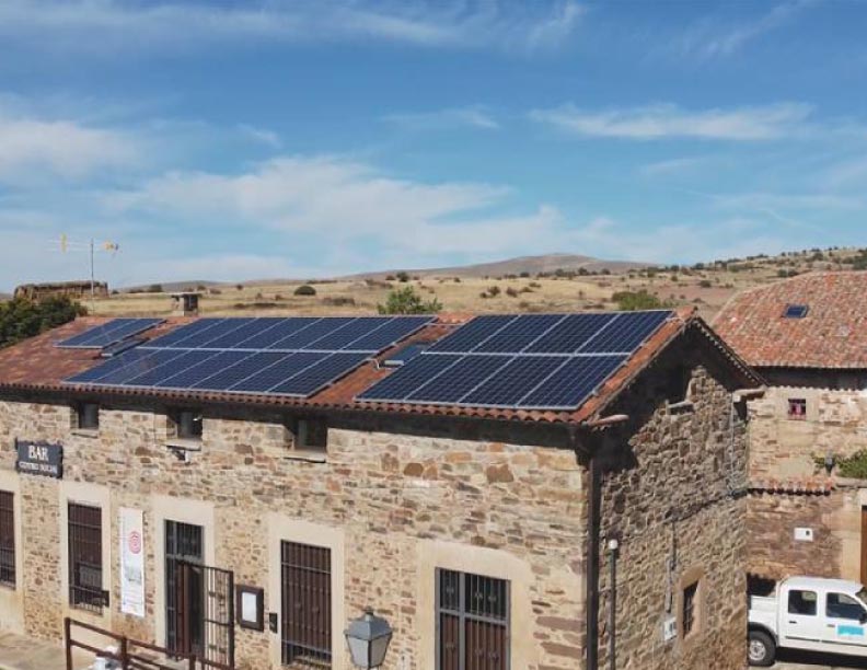 Las energías renovables compartidas que dinamizan el entorno rural