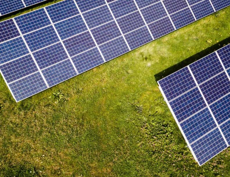 Un estudio revela que una distancia excesiva entre filas tiene un efecto limitado en la mejora del rendimiento del sistema fotovoltaico