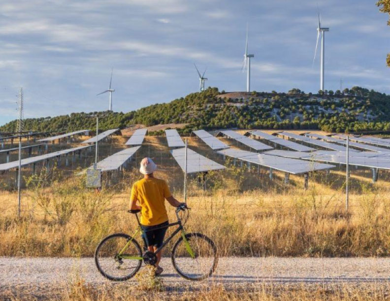 La energía solar genera el 20 por ciento de la electricidad mundial en el primer día el solsticio de verano