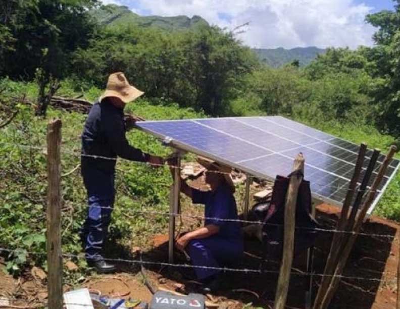 Comunidad rural cienfueguera se beneficiará con la instalación de sistemas de paneles solares
