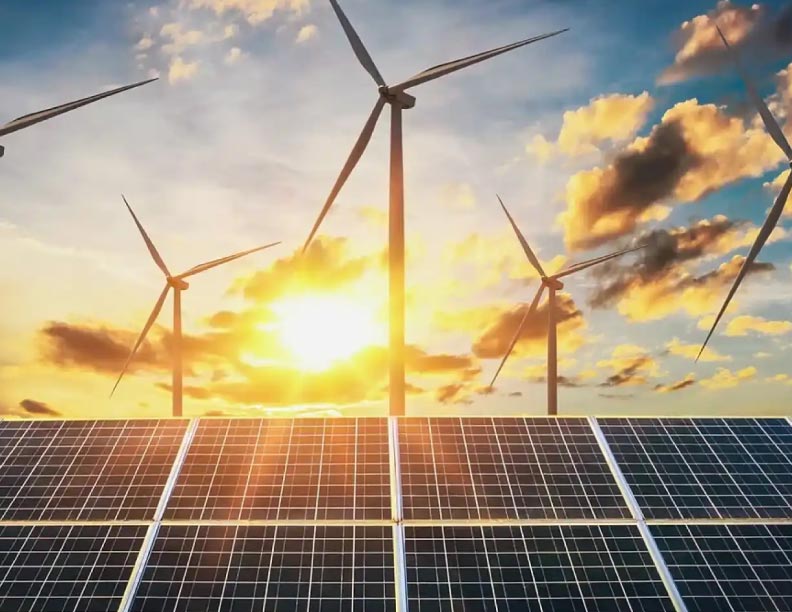 Fiebre por las plantas que combinan solar y eólica: las energéticas preparan nuevos proyectos por 10.000 millones